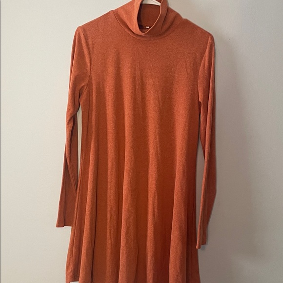 SHEIN Dresses & Skirts - SHEIN Orange Long Sleeve Dress Size Large
